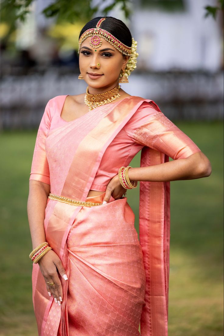 Aari embroidery work from top rated ladies tailor near me